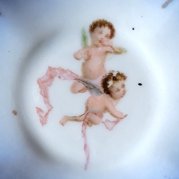 Pair of Antique Victoria Carlsbad Dishes Cherub Flow Blue with Gold Detailing - Picture 3 of 7
